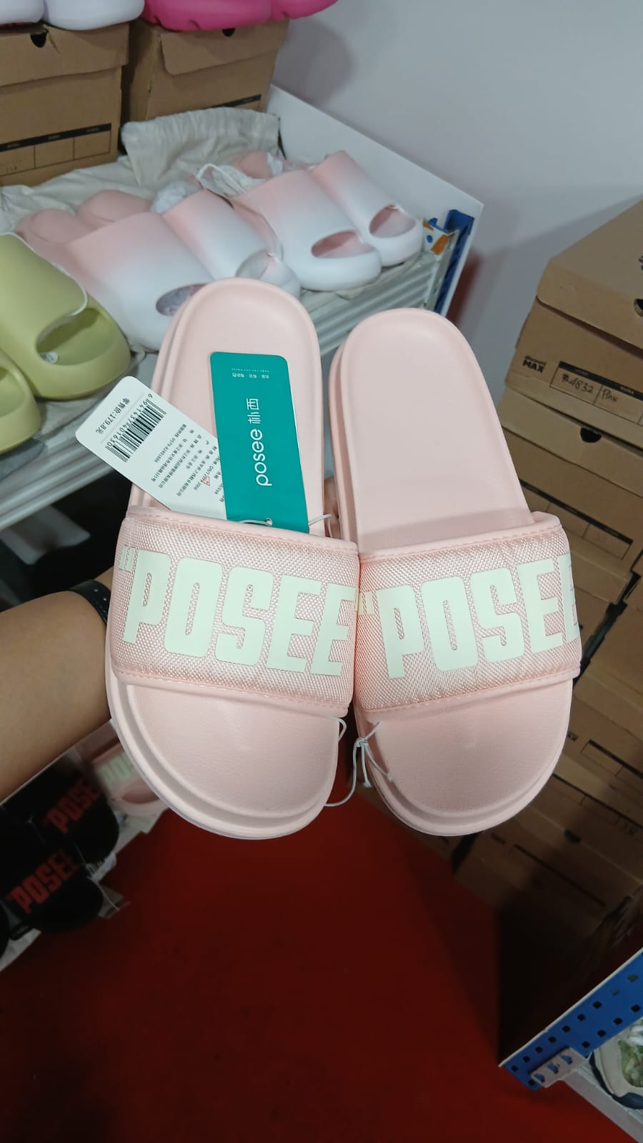 POSE Unisex Bath Slippers – Trendy, Non-Slip, and Odor-Resistant Design - Pink - 35-36